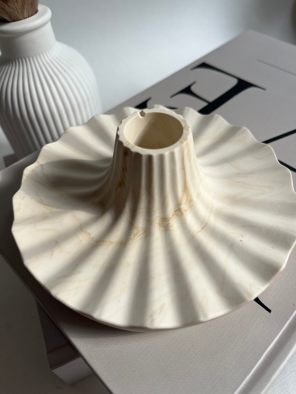 Soft Fan – handgefertigter Kerzenhalter
