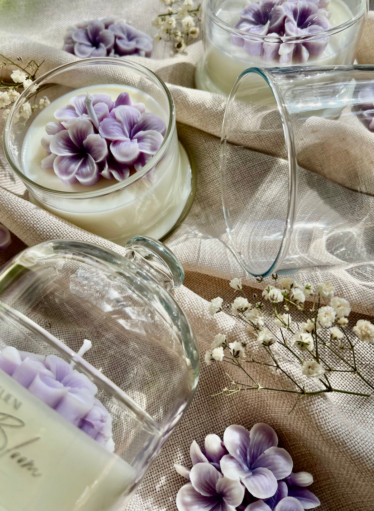 Lilac Bloom – Kerzenglas mit Glasglocke