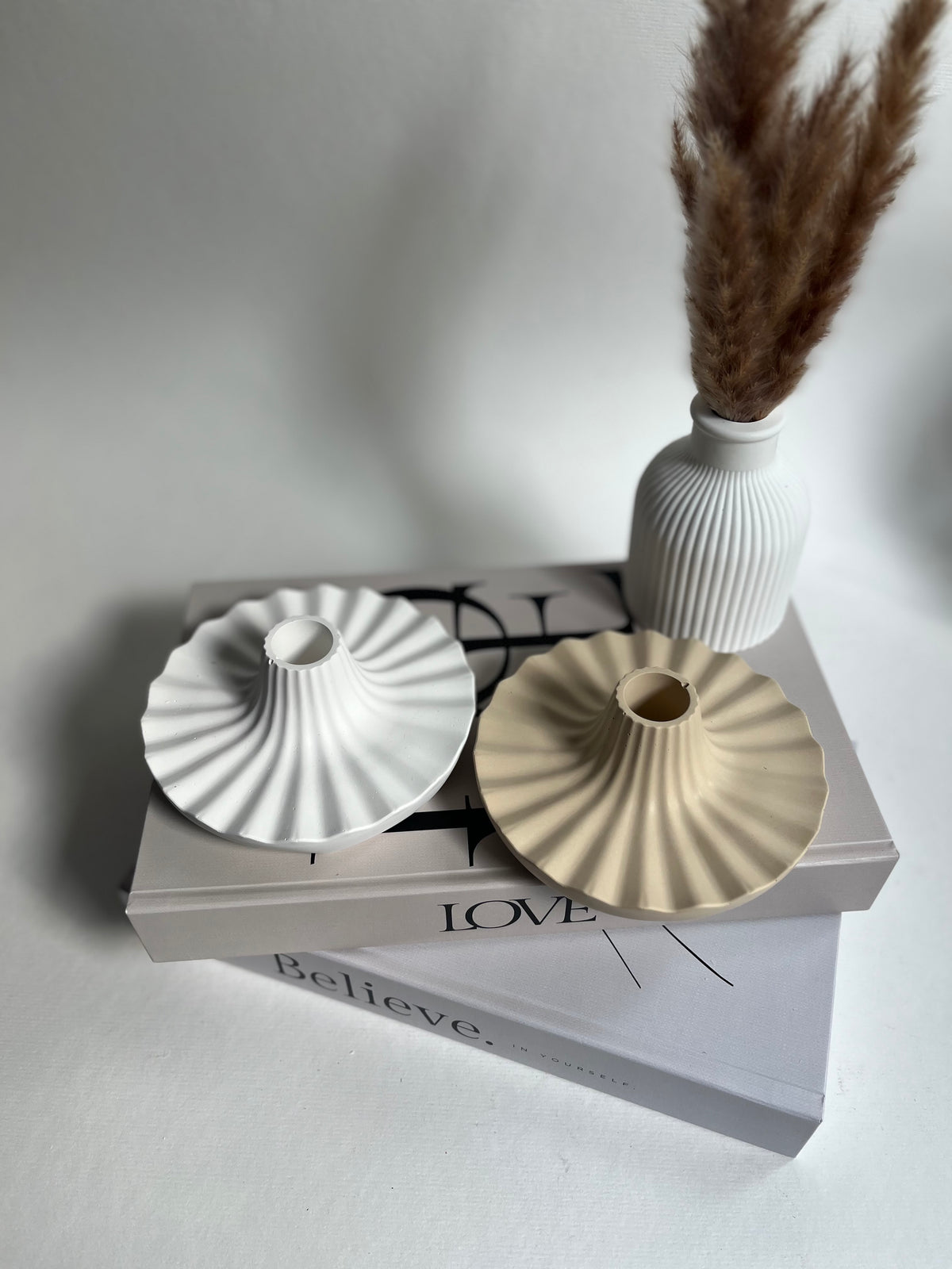 Soft Fan – handgefertigter Kerzenhalter