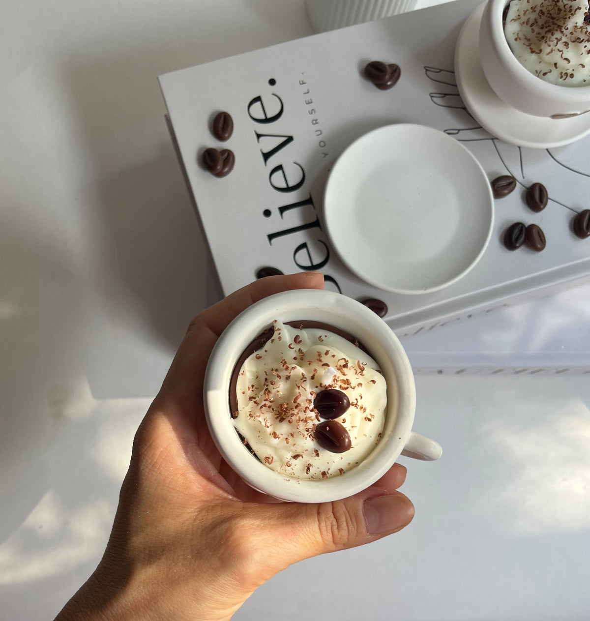 Handgegossene Duftkerze „Kaffeezeit“