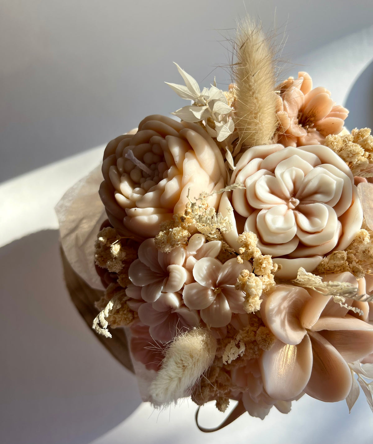Cashmere Bloom Bouquet - handgegossen mit Rapswachs