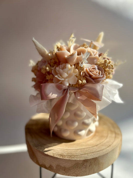 Cashmere Bloom Bouquet - handgegossen mit Rapswachs