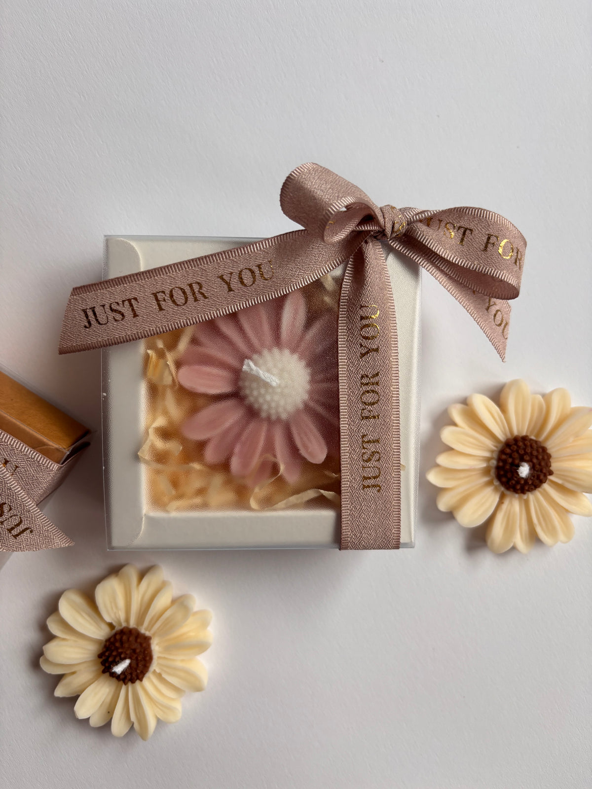 Duftblume „petite Bloom“ - handgegossen