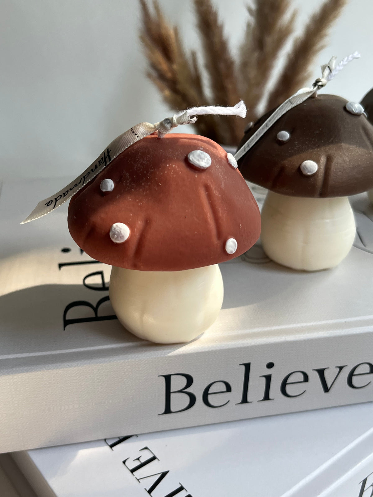 Pilz Dekokerze aus Rapswachs