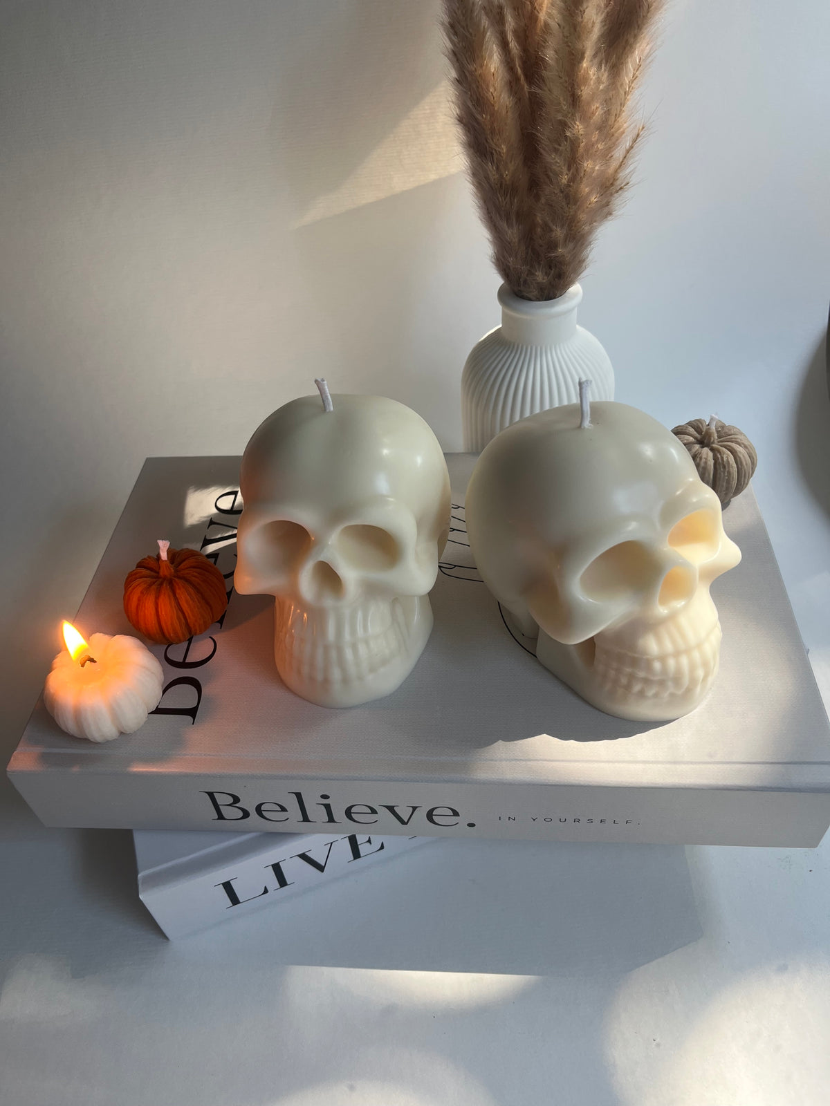 Dekokerze „Totenkopf“