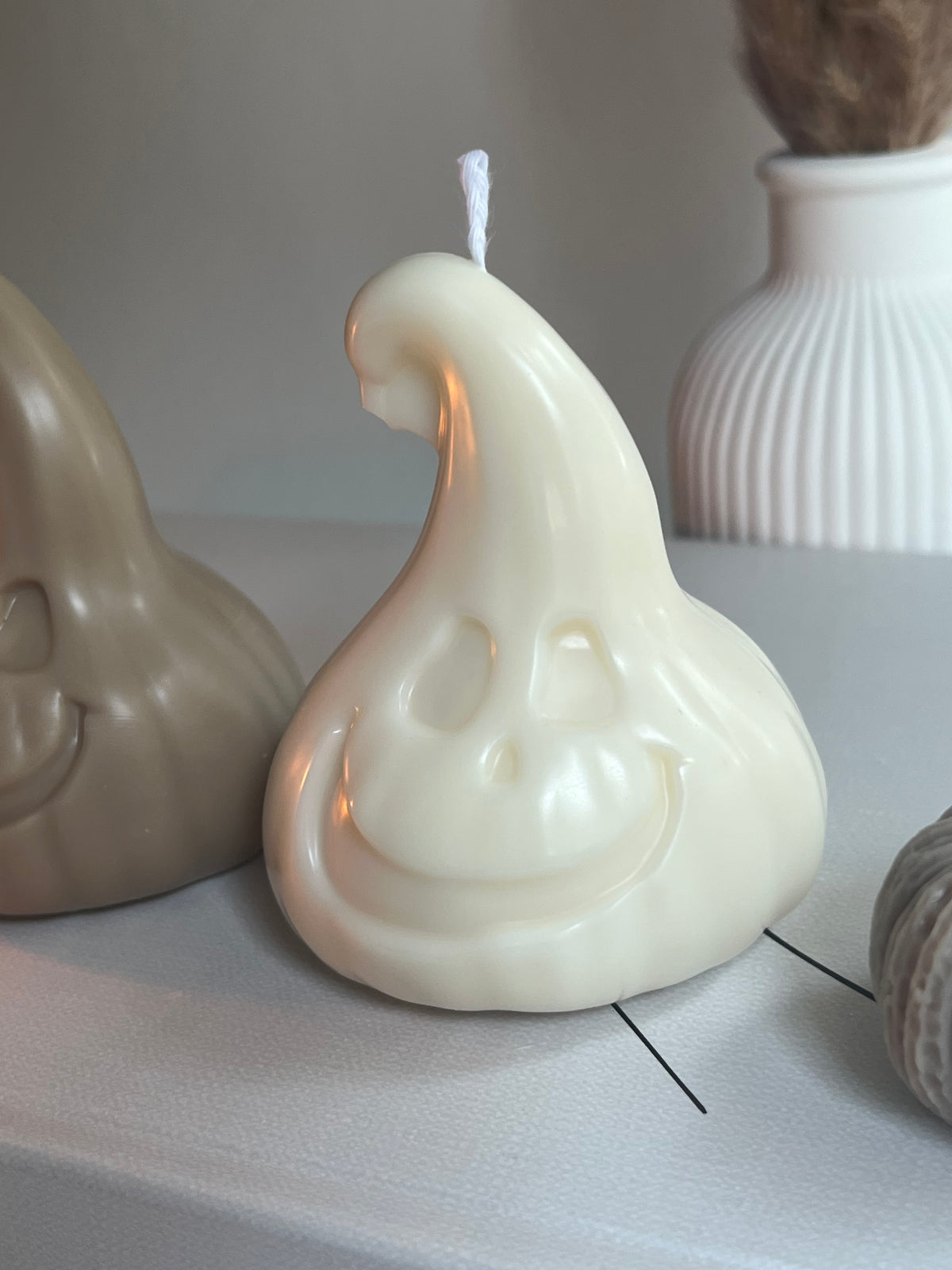 Dekokerze „Spooky Pumpkin Ghost“ - aus Rapswachs