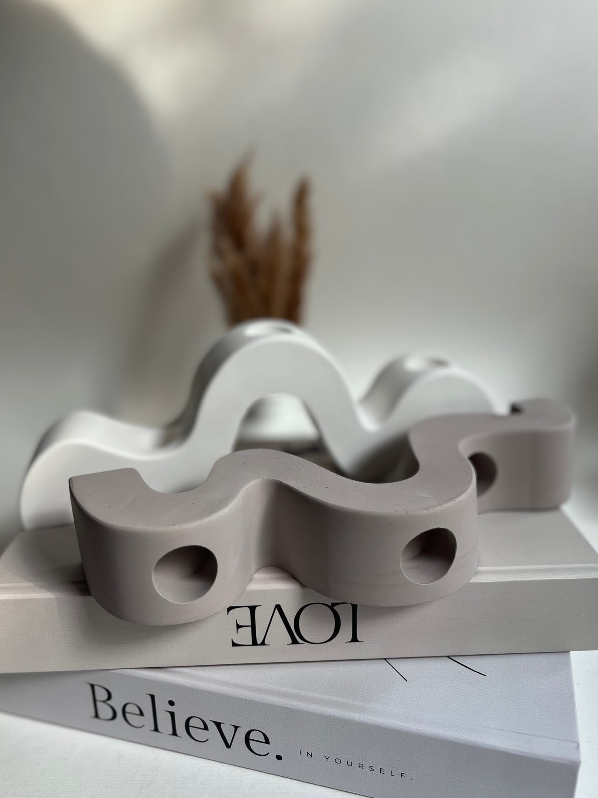 Soft Wave – Kerzenhalter für 3 Stabkerzen