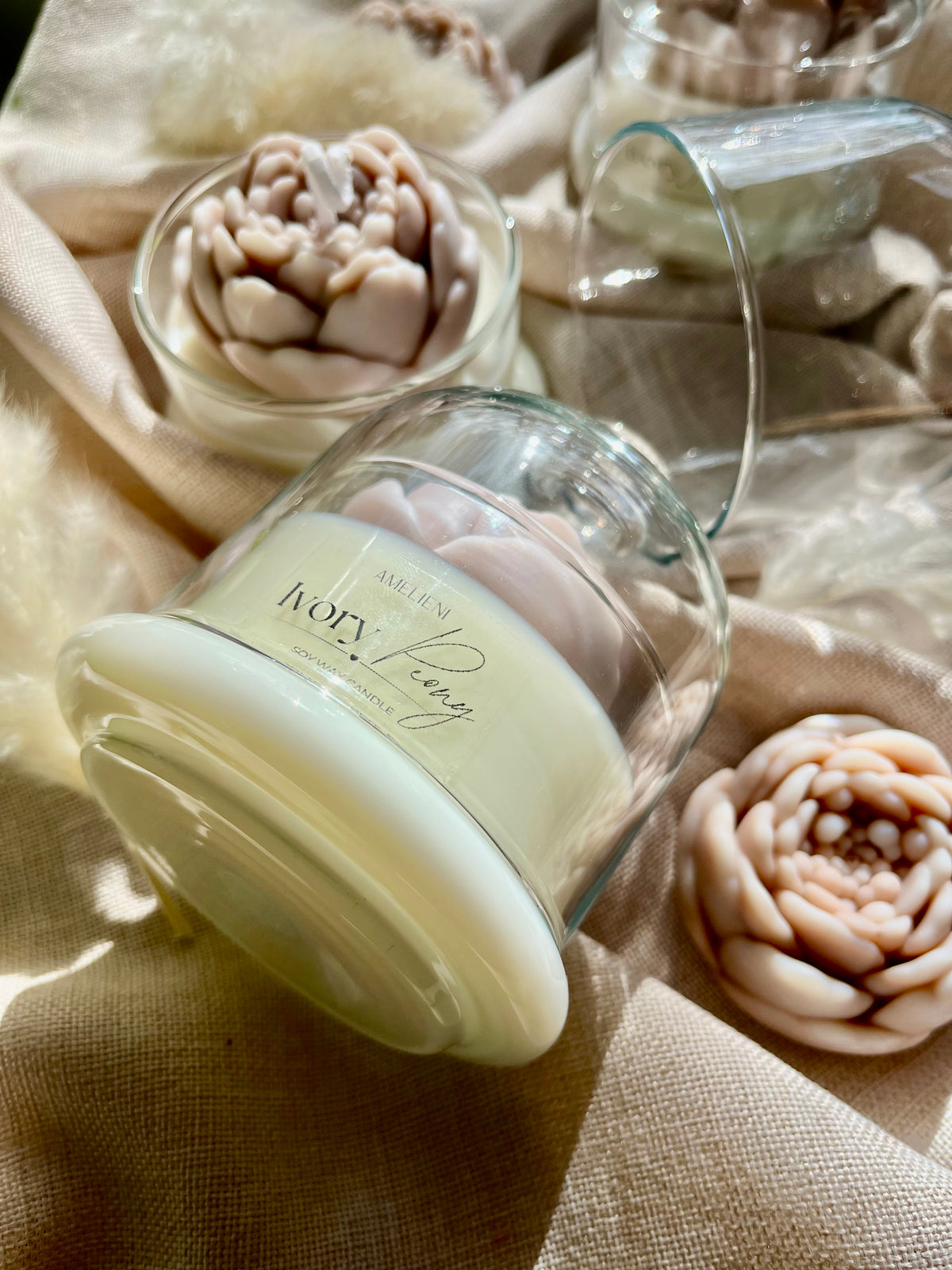 Ivory Peony | Kerzenglas mit Glasglocke