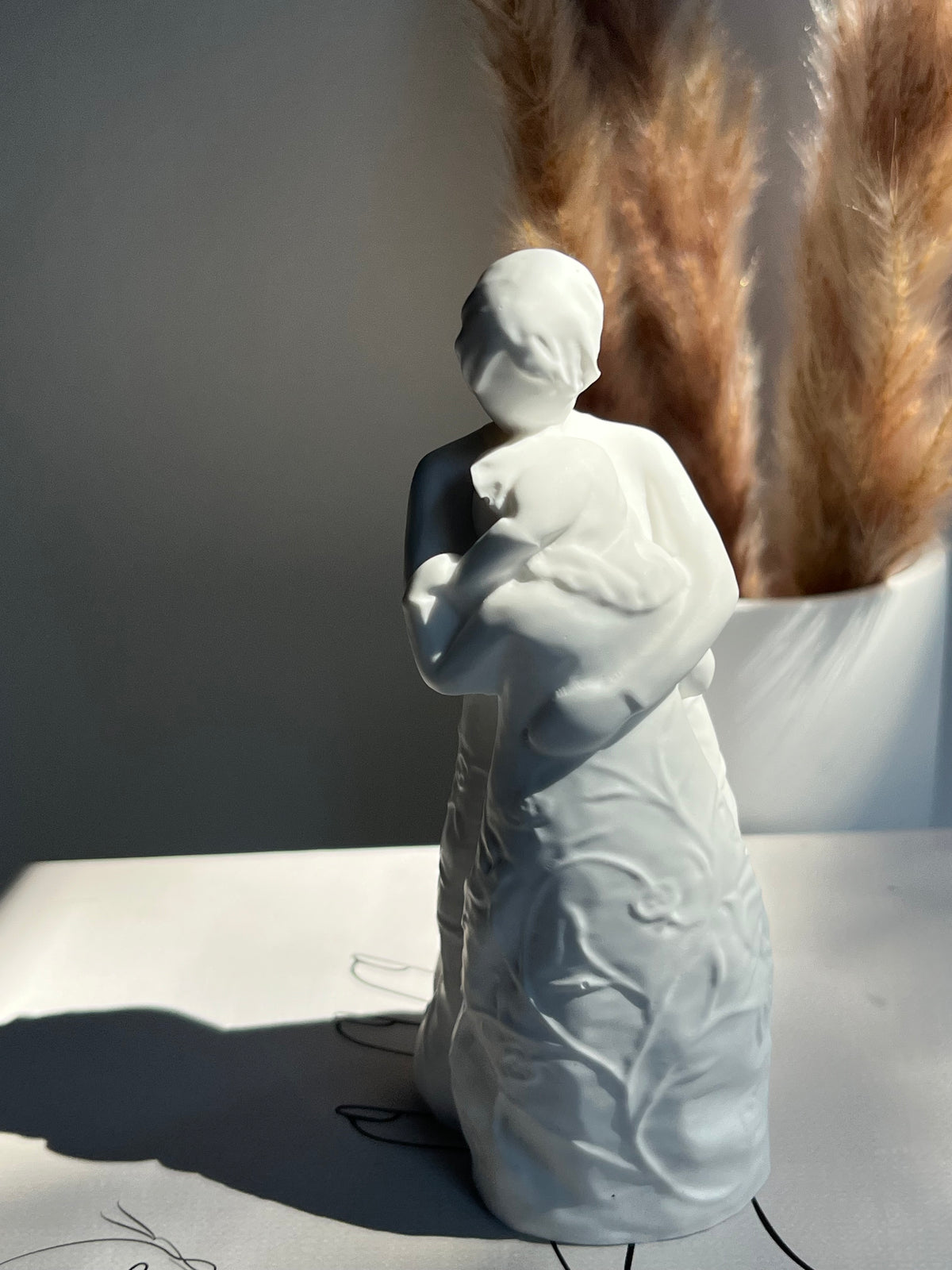 Gipsfigur „MUTTER & KIND“