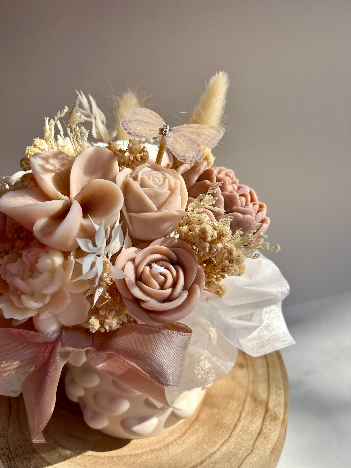 Cashmere Bloom Bouquet - handgegossen mit Rapswachs