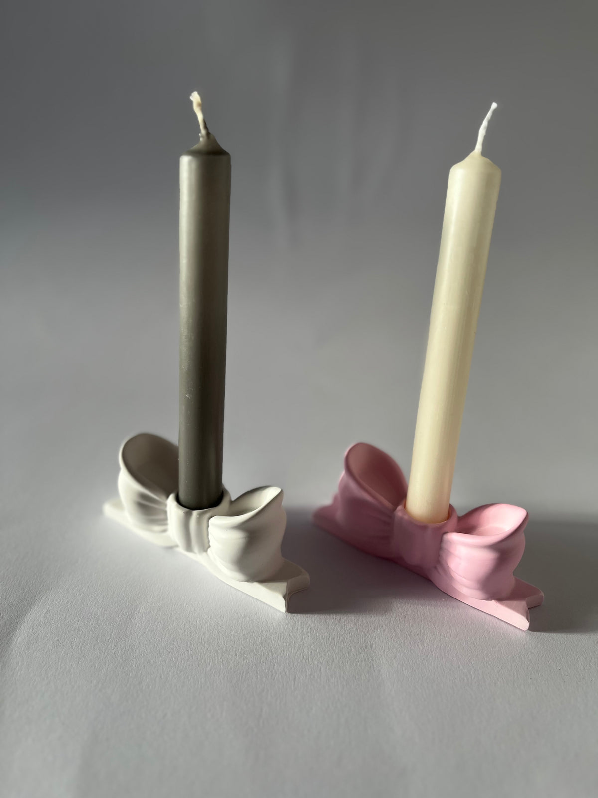 Kerzenhalter „Mademoiselle“ - handgegossen aus Raysin