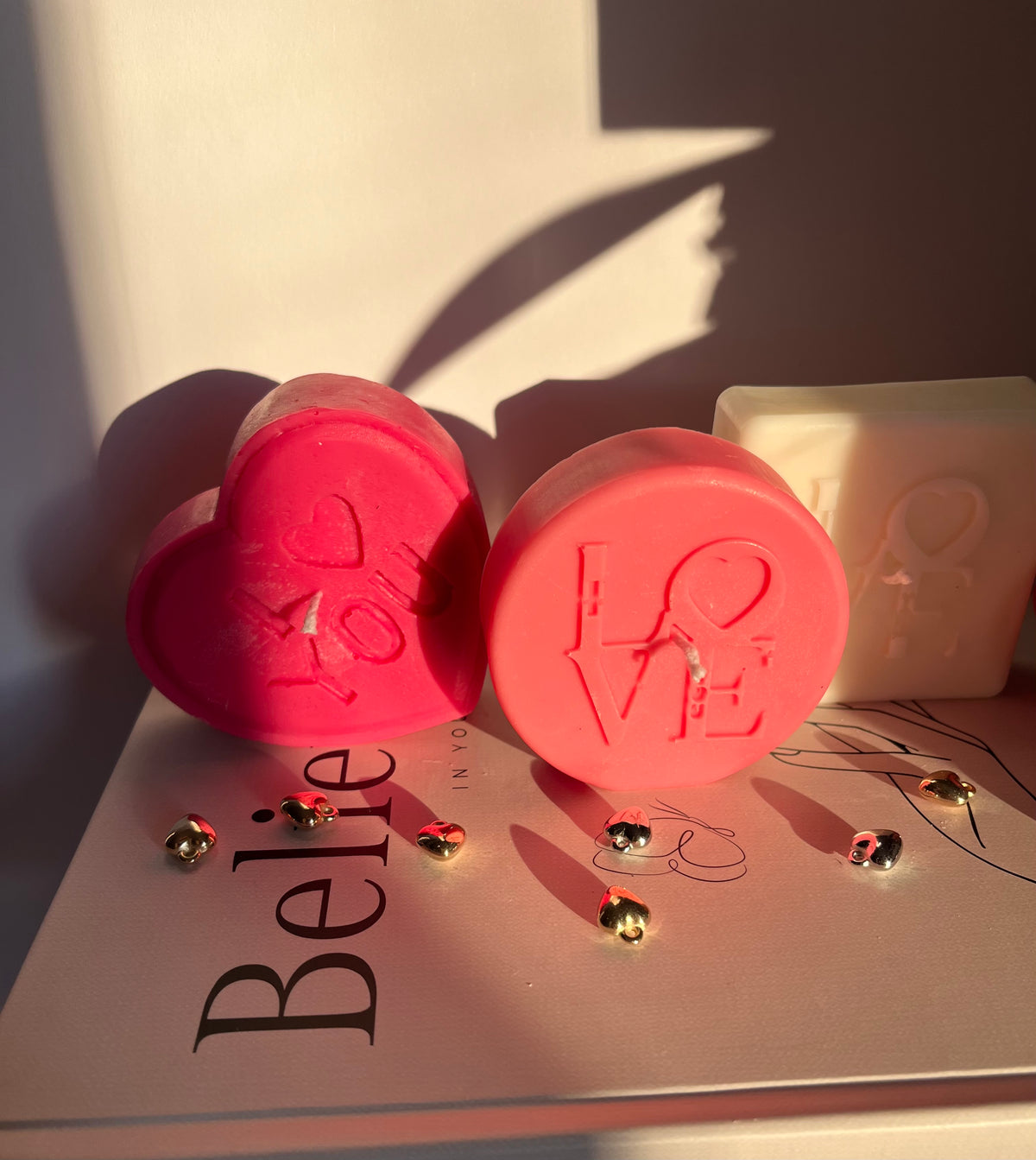 Kerzen „LOVE SERIE“ handgegossene Deko-Kerze