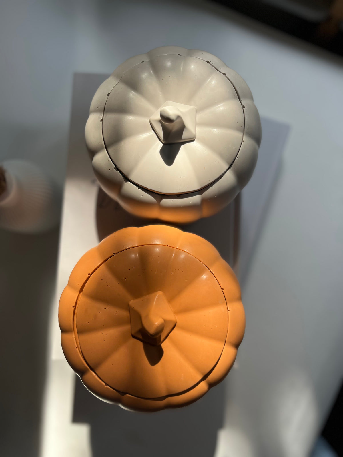 Dekogefäß „PUMPKIN“ - handgegossen