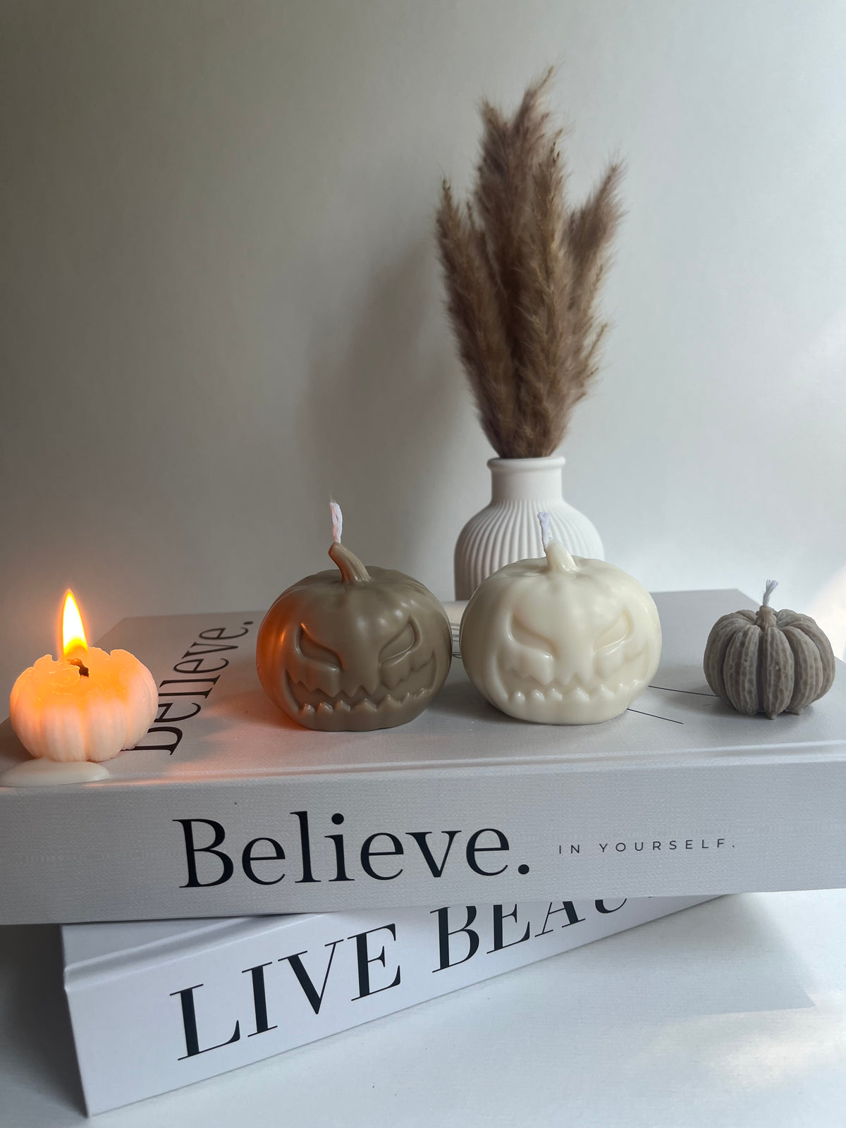 Dekokerze „Spooky Pumpkin“ - aus Rapswachs