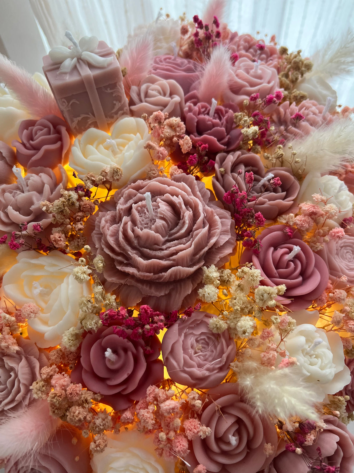 Kerzenstrauß „Herz“ – Valentinstags-Edition mit Beleuchtung | Ø 35 cm