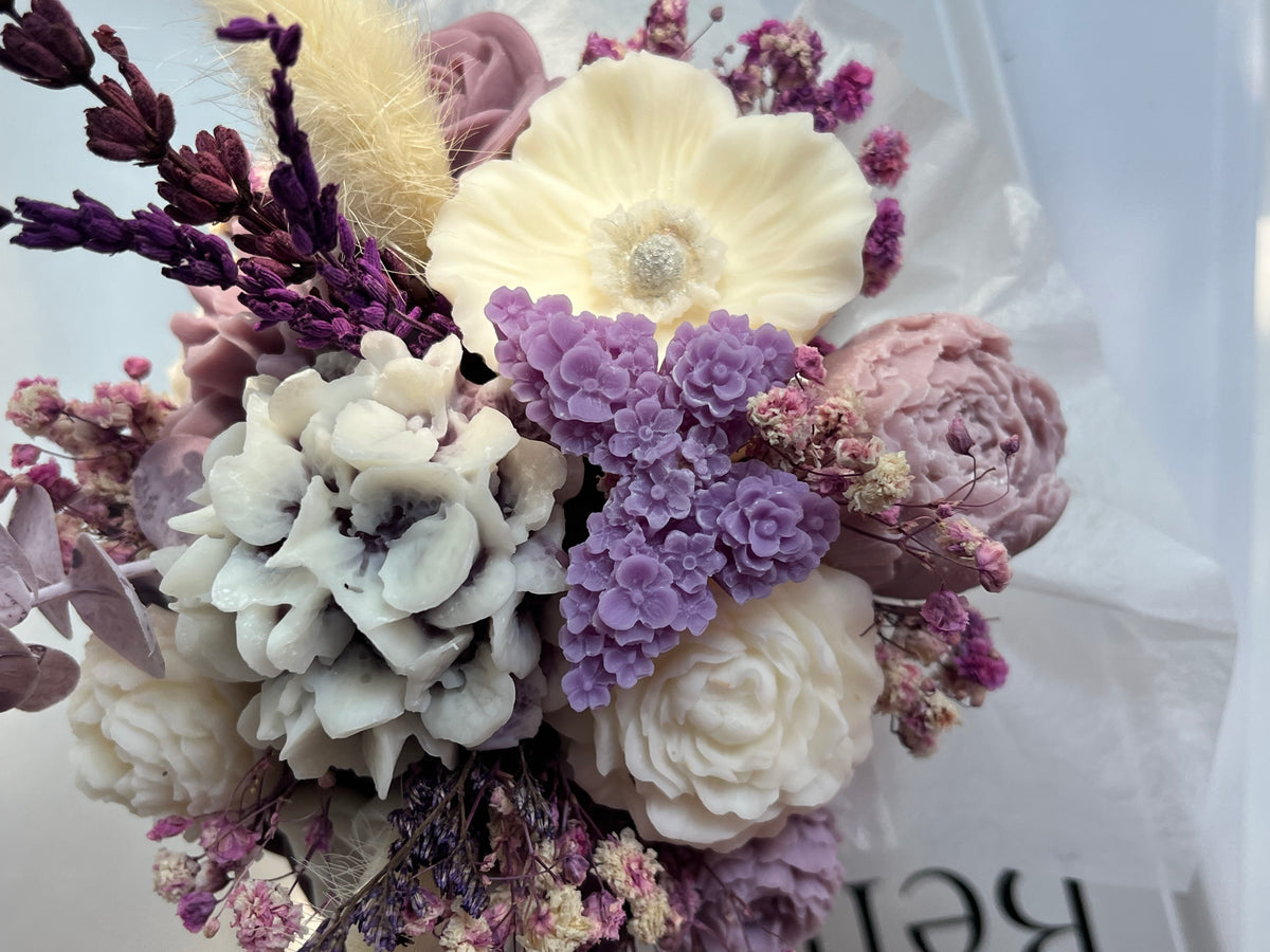 Lavender Blush Bouquet-handgegossen mit Rapswachs