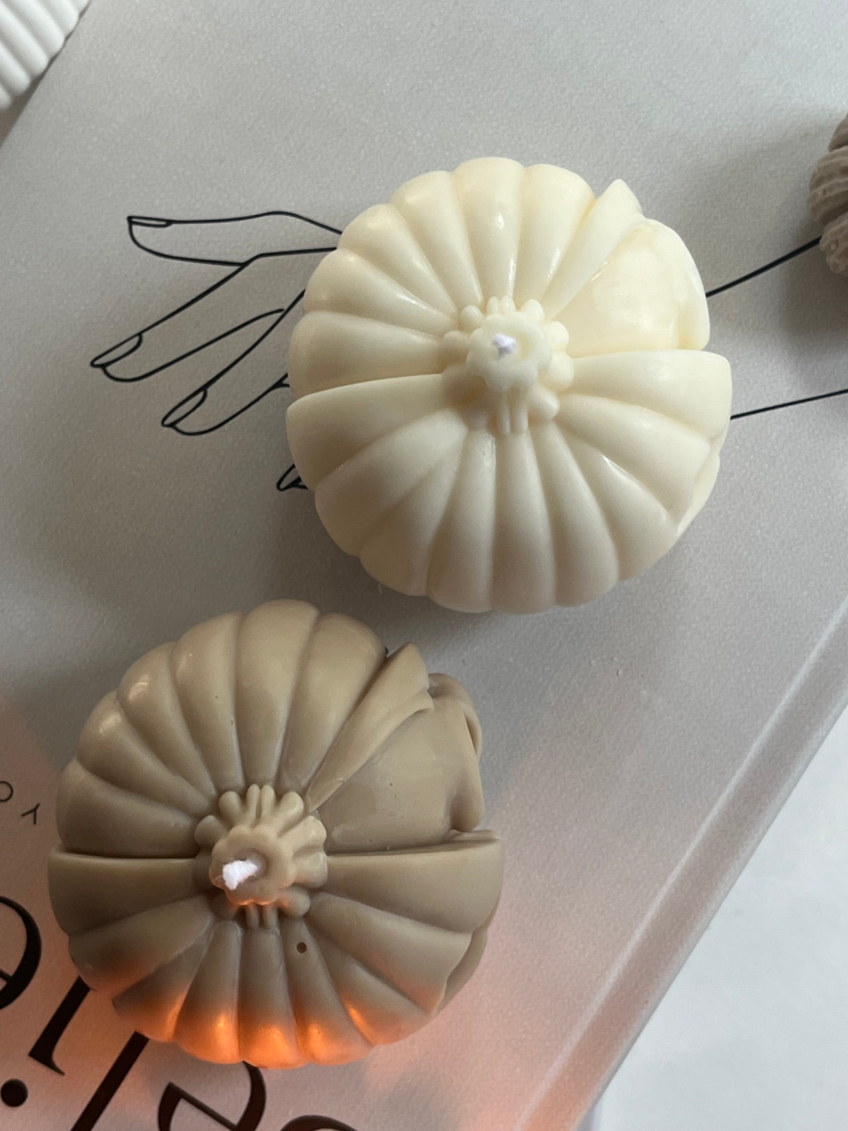 Dekokerze „Skull Pumpkin“ - aus Rapswachs