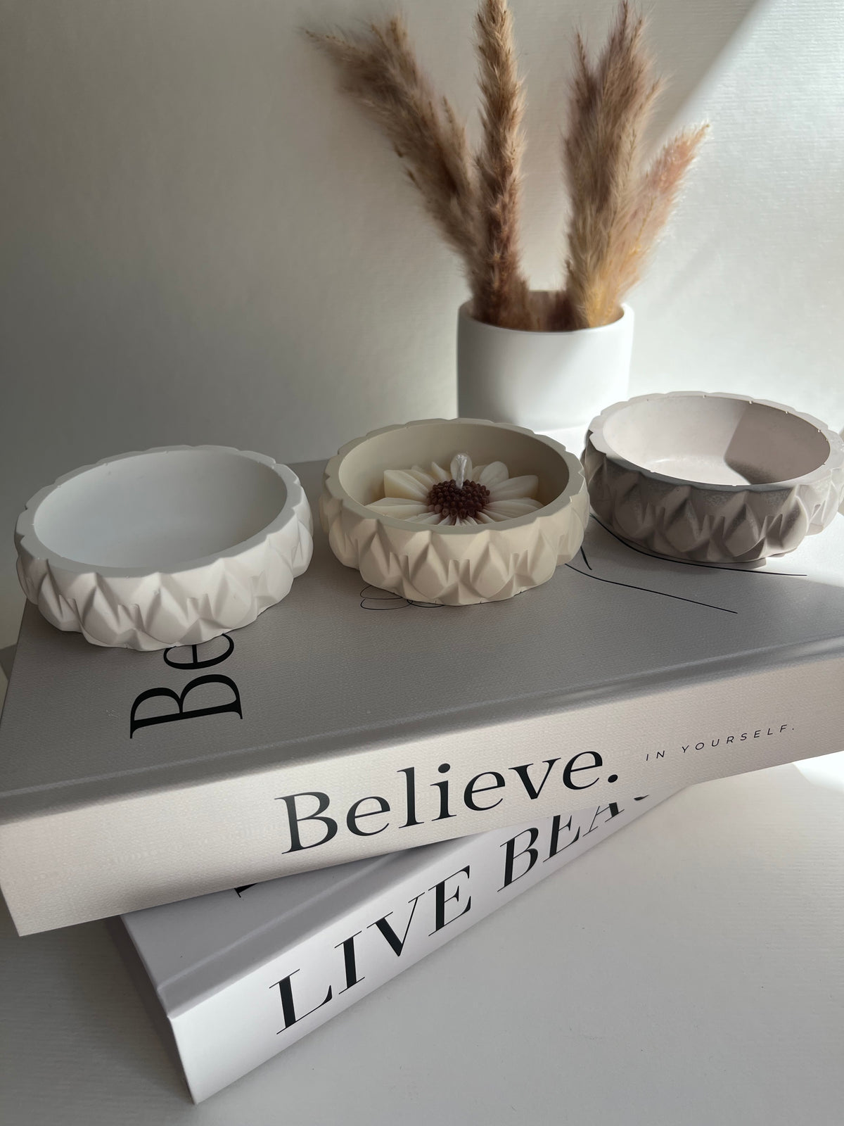 Dekoschale „LIVIA“ - handgegossen