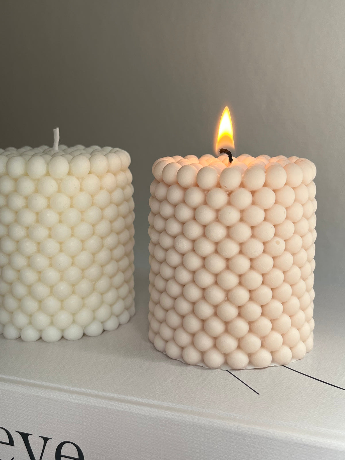 Bubble Stumpenkerze|handgegossen aus Rapswachs