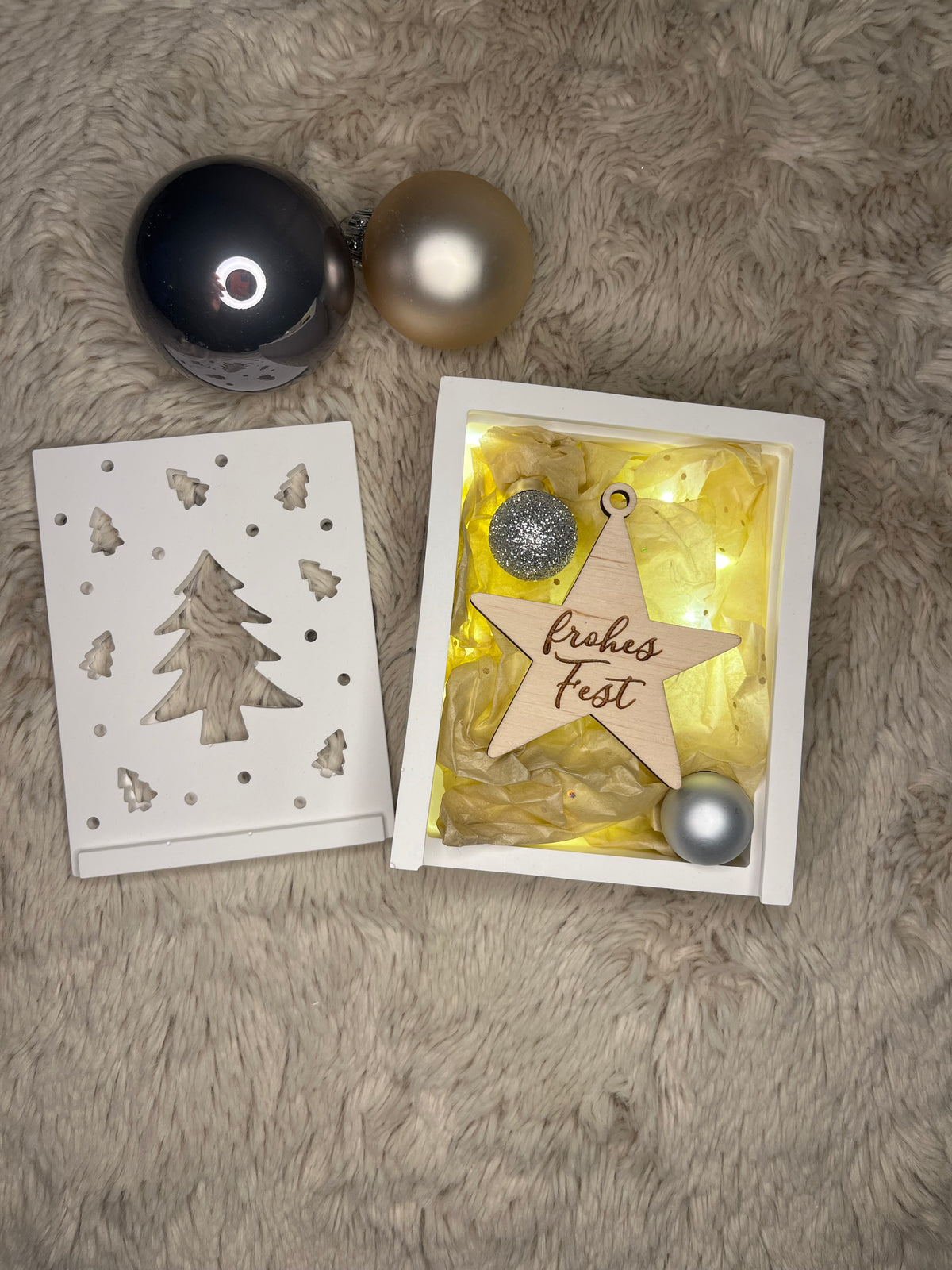 Geschenkkästchen mit austauschbaren Einschiebern